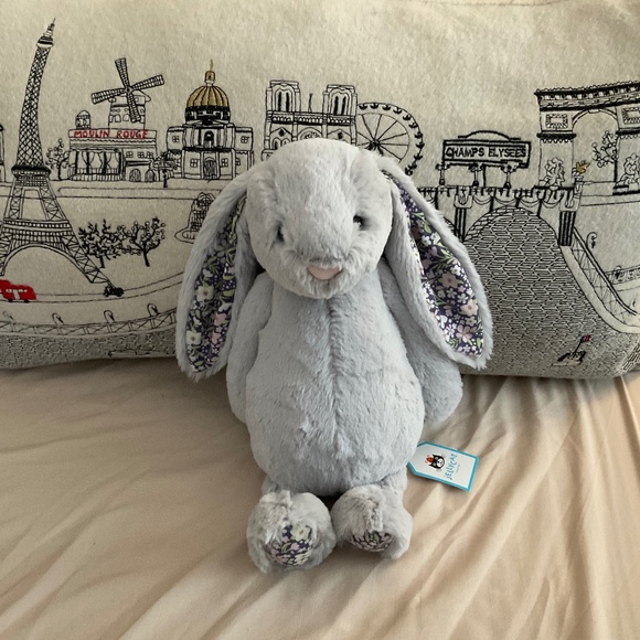 Jellycat Blossom Silver Bunny  “Bloom” NWT Medium Plushie - Picture 8 of 12